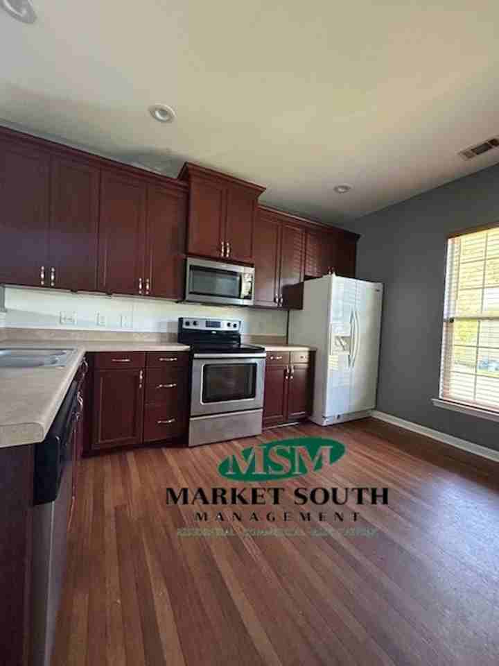 46 Twin Oaks Pl - Photo 7 of 20
