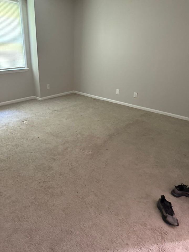 911 Nottingham Drive - Photo 6 of 14