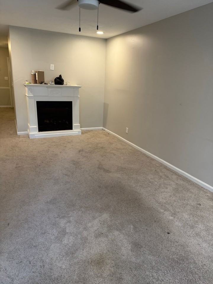 911 Nottingham Drive - Photo 2 of 14