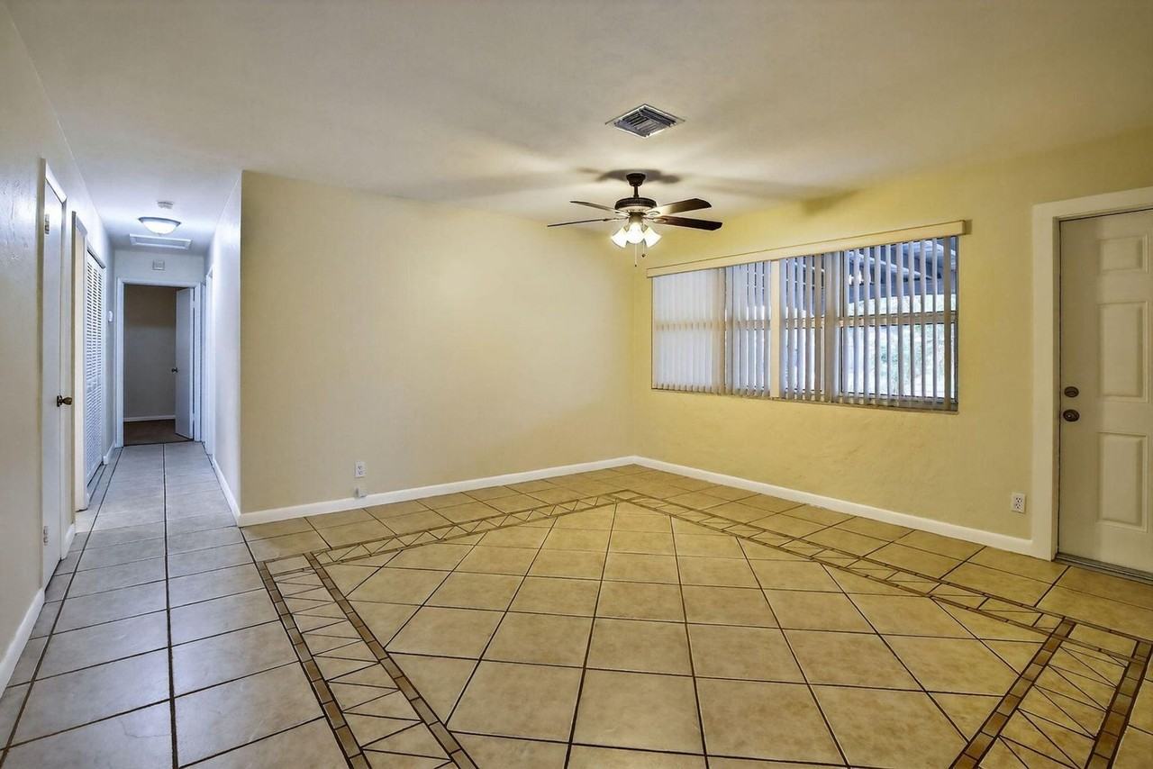 3761 Sw 18th St - Photo 3 of 16