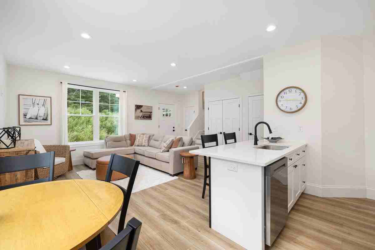 50 S County Trl - Photo 3 of 22