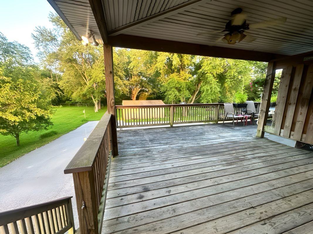 15631 Hanover Pike - Photo 3 of 19