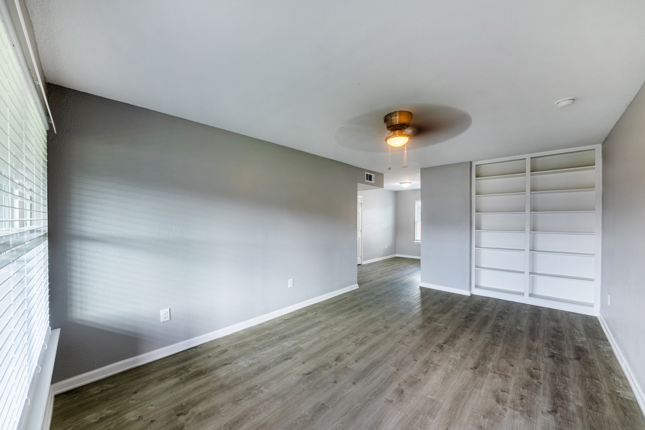 The Heights at Post Oak - Photo 2 of 50