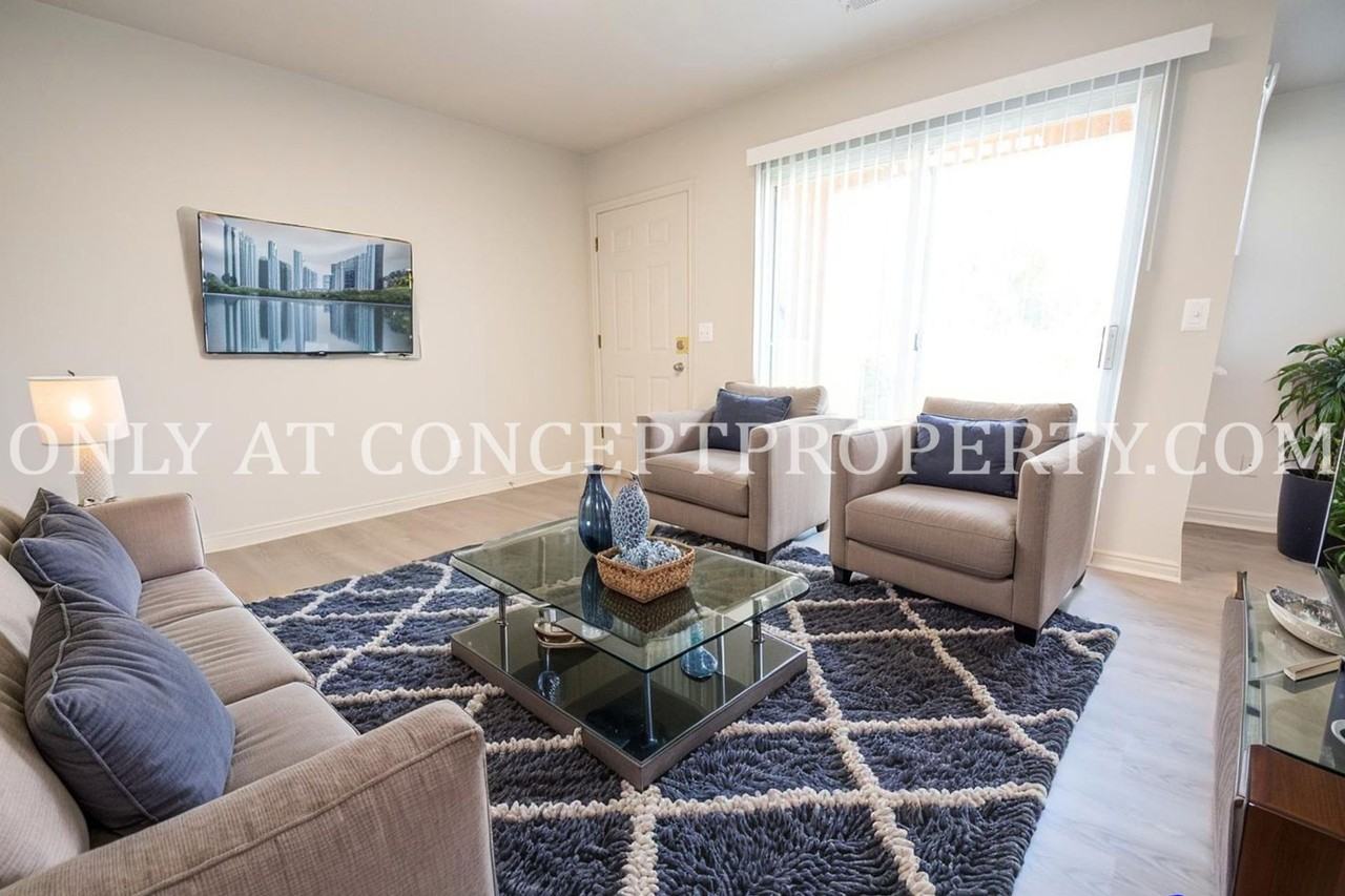 Marmalade 228 - Photo 2 of 13