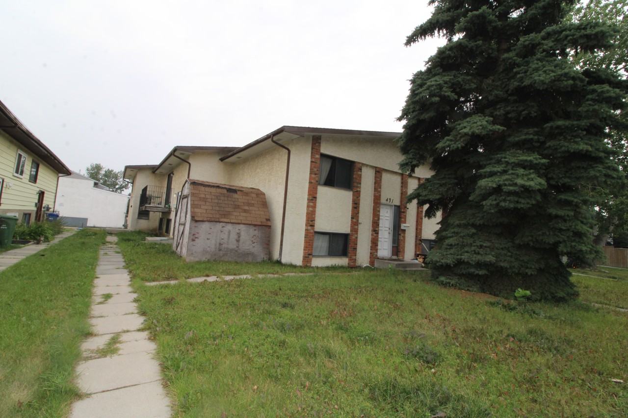 #3 431 Pinehill Road NE - Photo 2 of 24