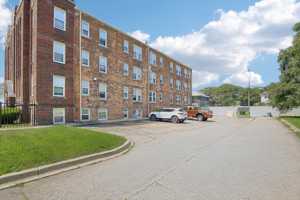featured image of 15805 Baylis St #204