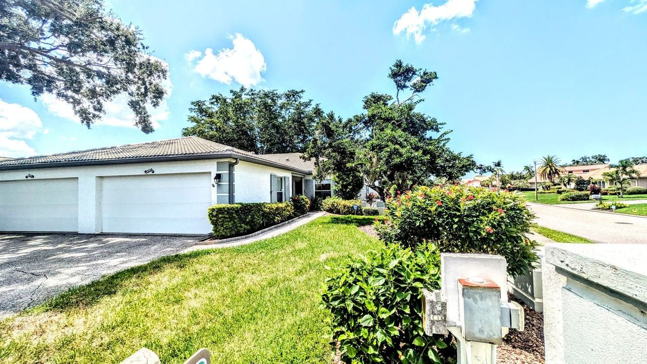 3120 Ringwood Mdw #39 - Photo 2 of 33