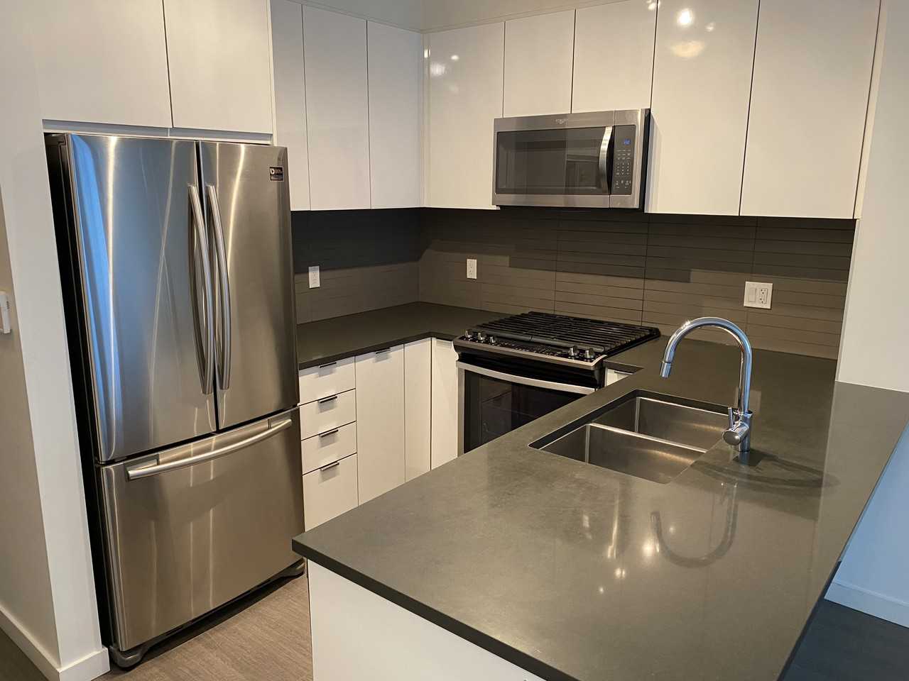 15138 34 Ave - Photo 3 of 48