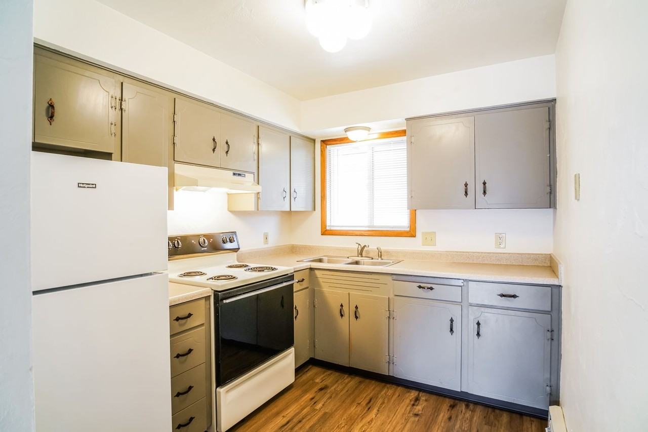Liberty Street Apartments - Photo 4 of 42