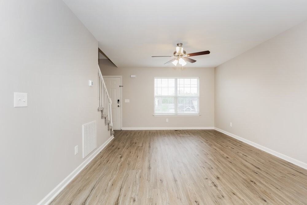 4837 Terragon Trl - Photo 6 of 17