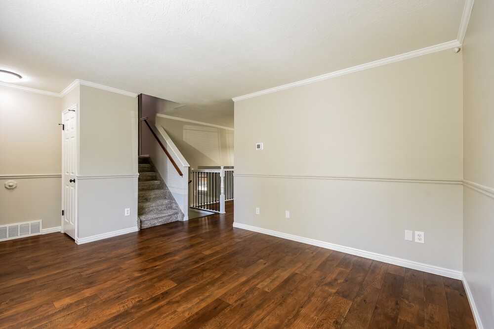 3324 Ws - Photo 4 of 19