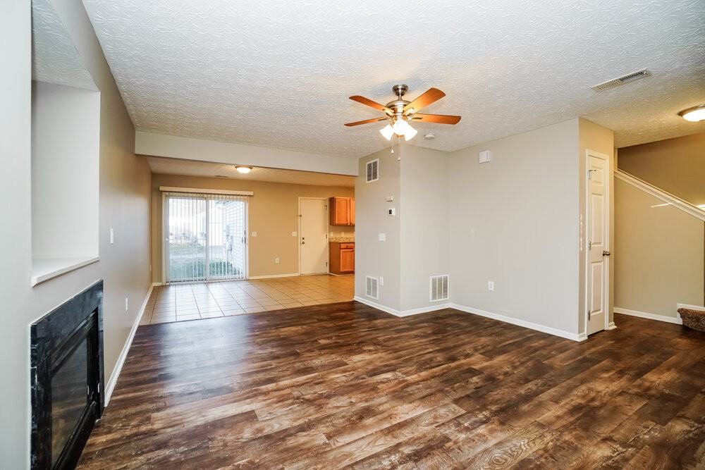 2183 Painted Cliff Dr - Photo 5 of 17