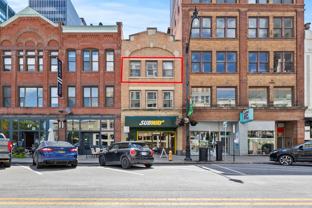 63 1/2 E Gay St - Photo 1 of 1