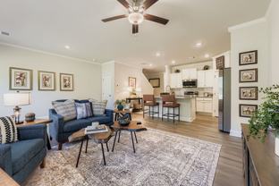 136 Pyrus Ln - Photo 1 of 1