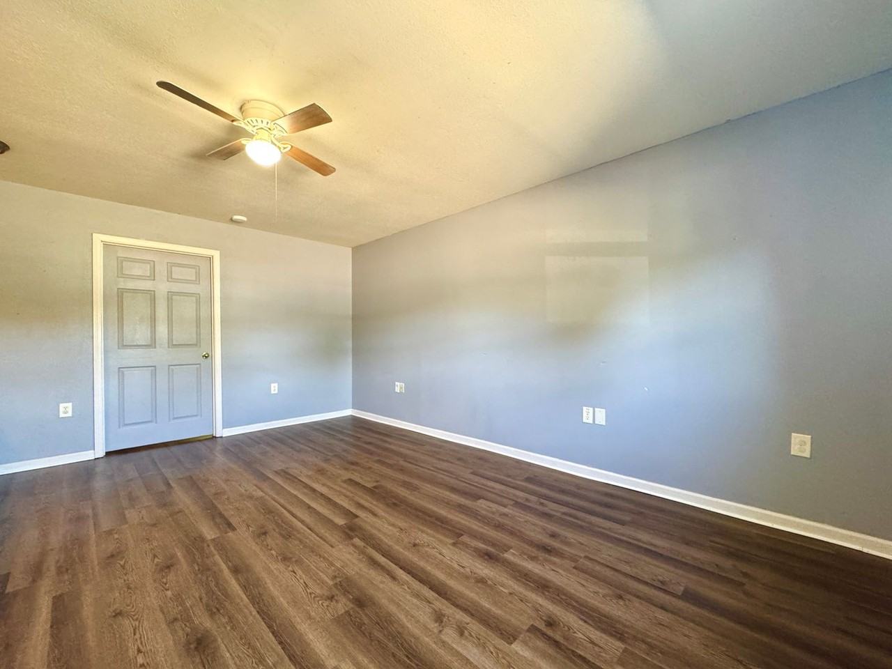 900 Highway 367 N - Photo 4 of 9