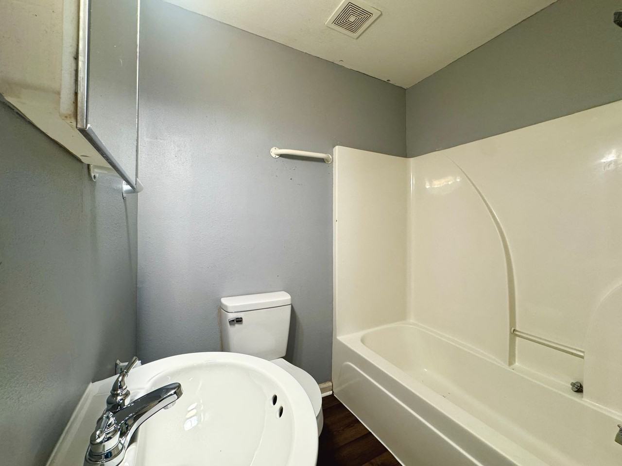 900 Highway 367 N - Photo 7 of 9