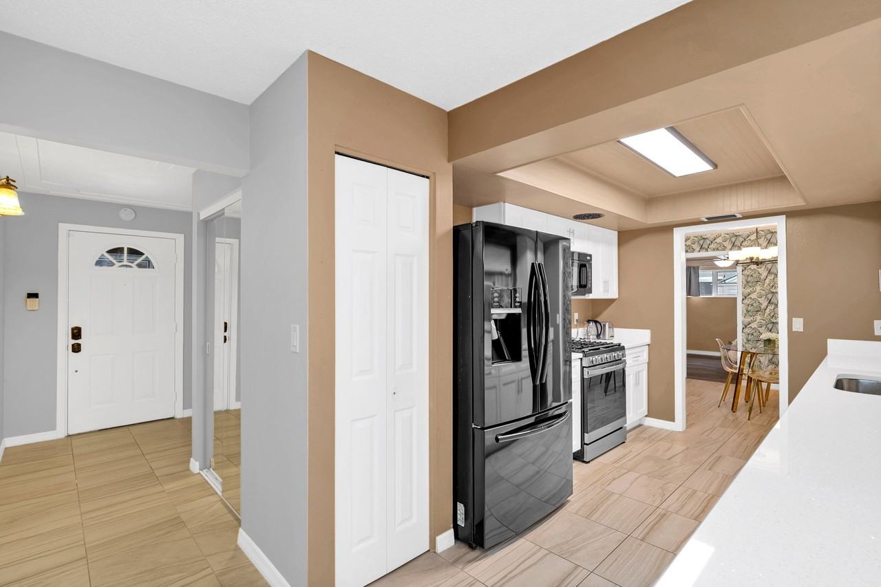 2445 Keiser Ct #NA - Photo 6 of 42