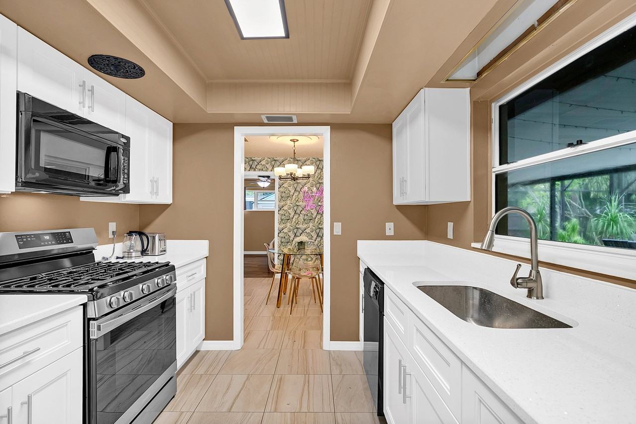 2445 Keiser Ct #NA - Photo 7 of 42