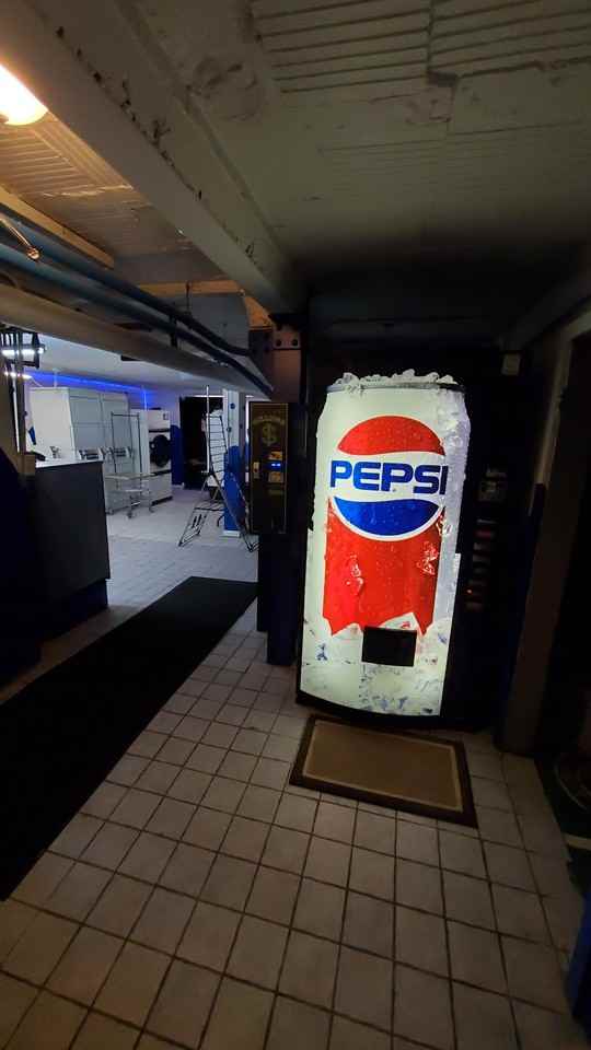 317 S Oak Park Ave #107 - Photo 3 of 17