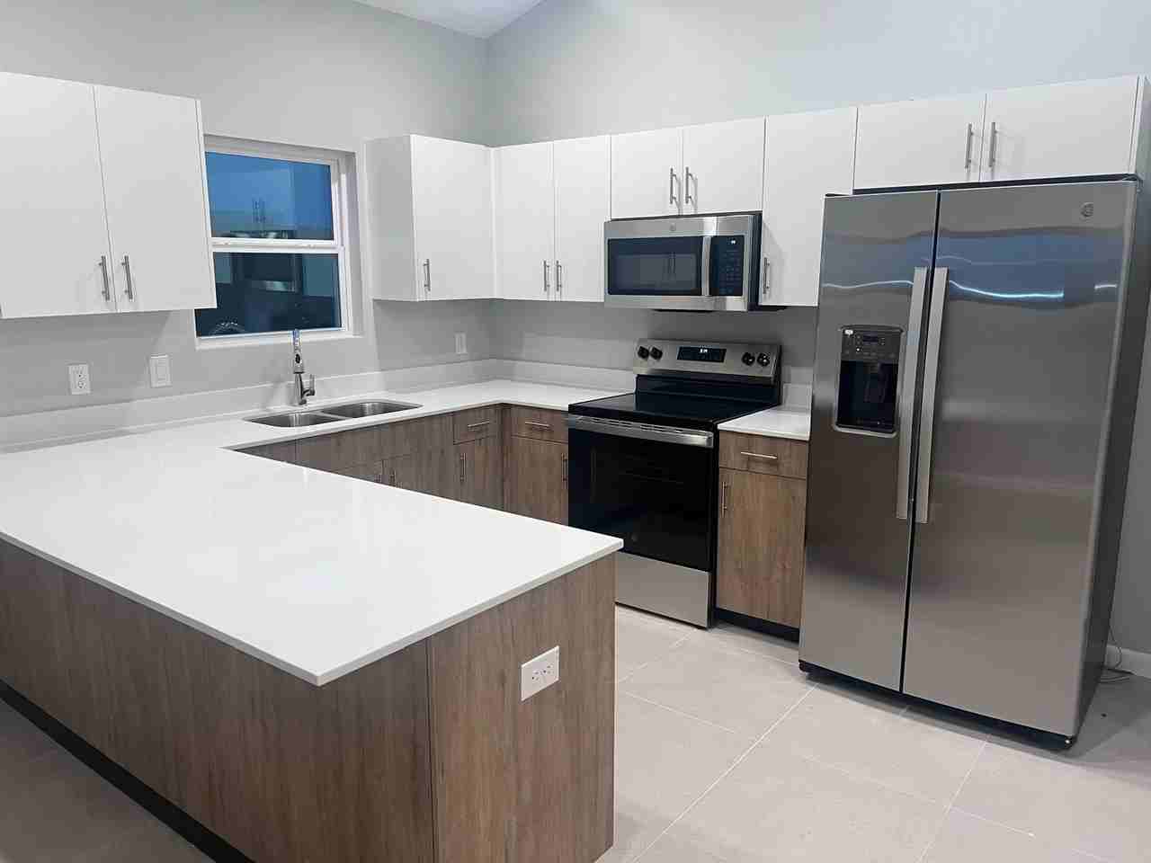 2612 Mockingbird Rd #4 - Photo 2 of 13