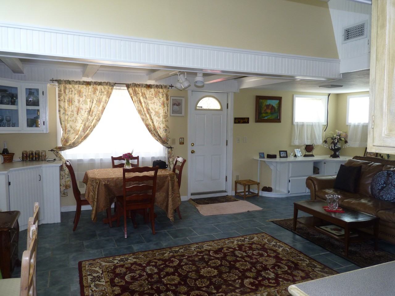 16 Kingwood St #NA - Photo 2 of 10