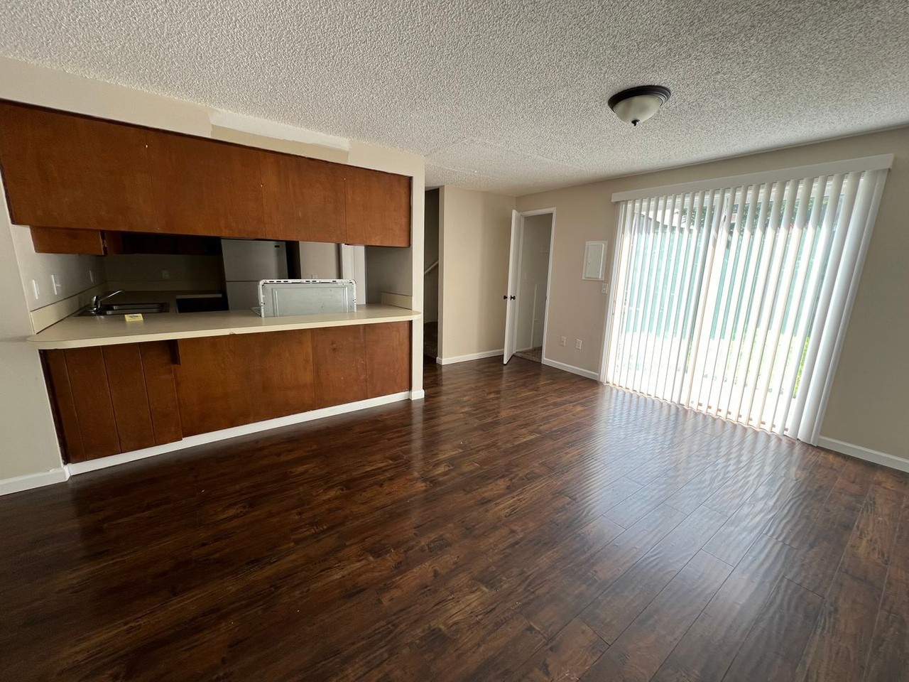 16th Ave. Condos - Photo 3 of 17