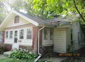 1009 W 11th St - Photo 1 of 1