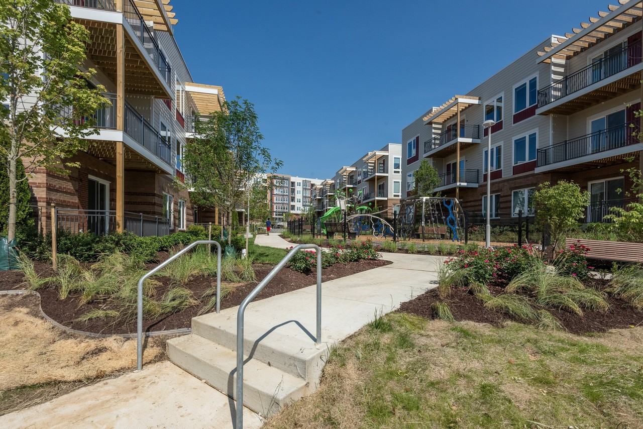 Allium Place - Photo 3 of 11