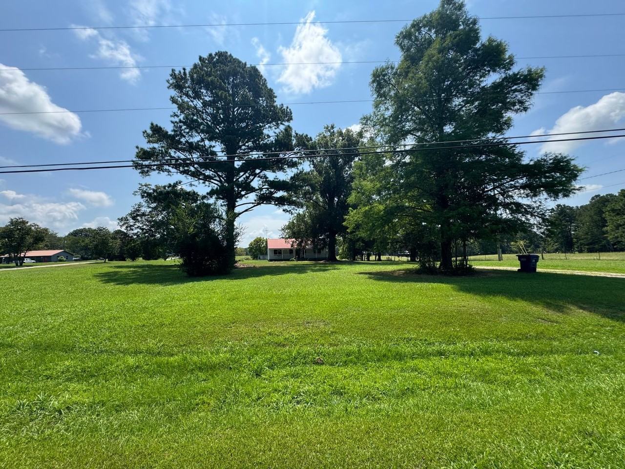 1426 Leydens Mill Rd - Photo 2 of 18