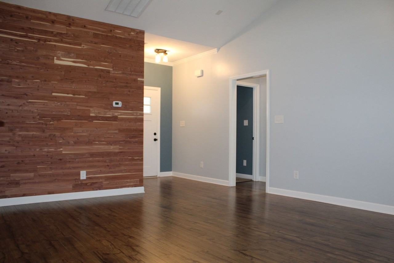 415 Graces Farm Rd - Photo 7 of 37