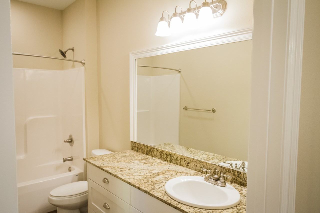 Southlake Apartments - Photo 3 of 9