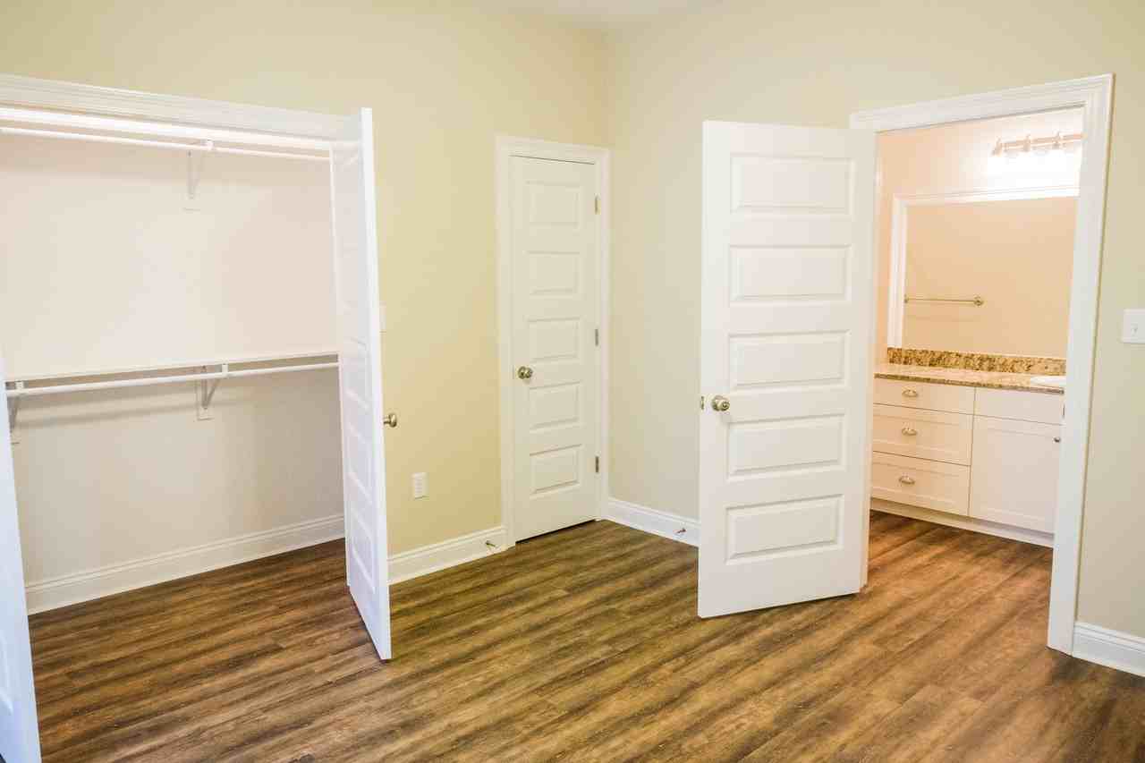 Southlake Apartments - Photo 4 of 9