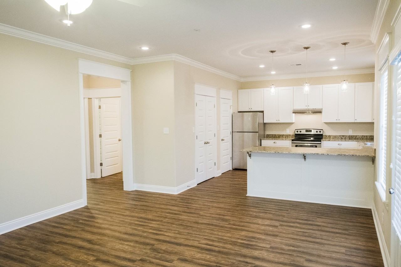 Southlake Apartments - Photo 5 of 9