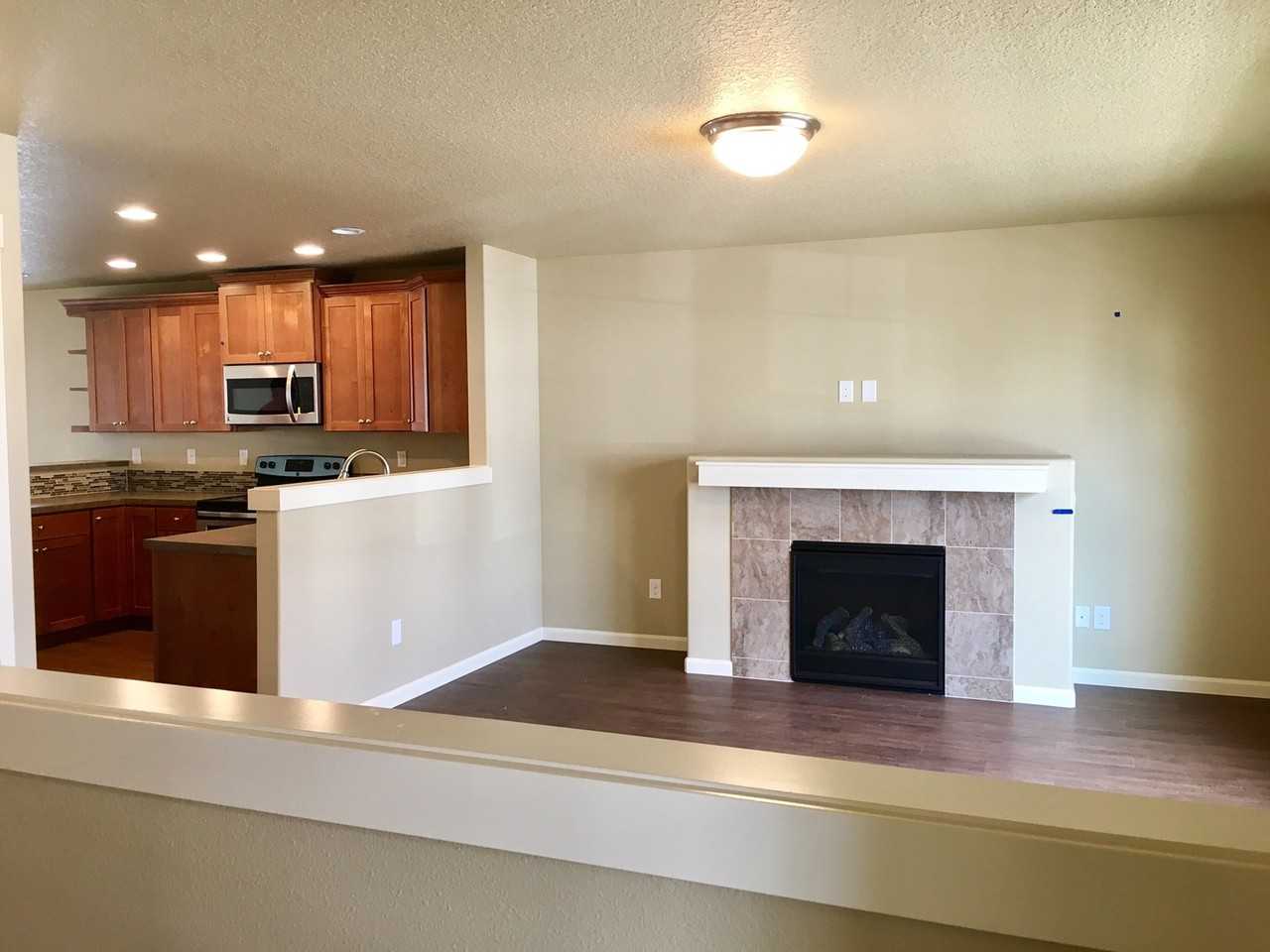 606 Nw 20th Ave - Photo 4 of 26