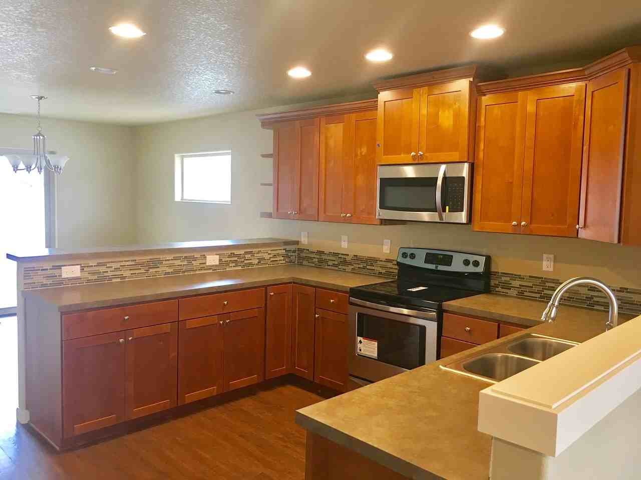 606 Nw 20th Ave - Photo 6 of 26