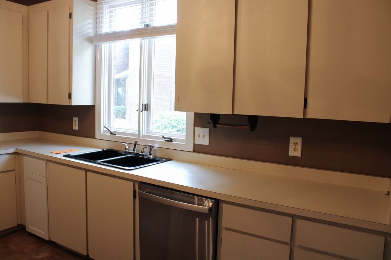 1311 Forest Hills Rd Nw - Photo 7 of 33
