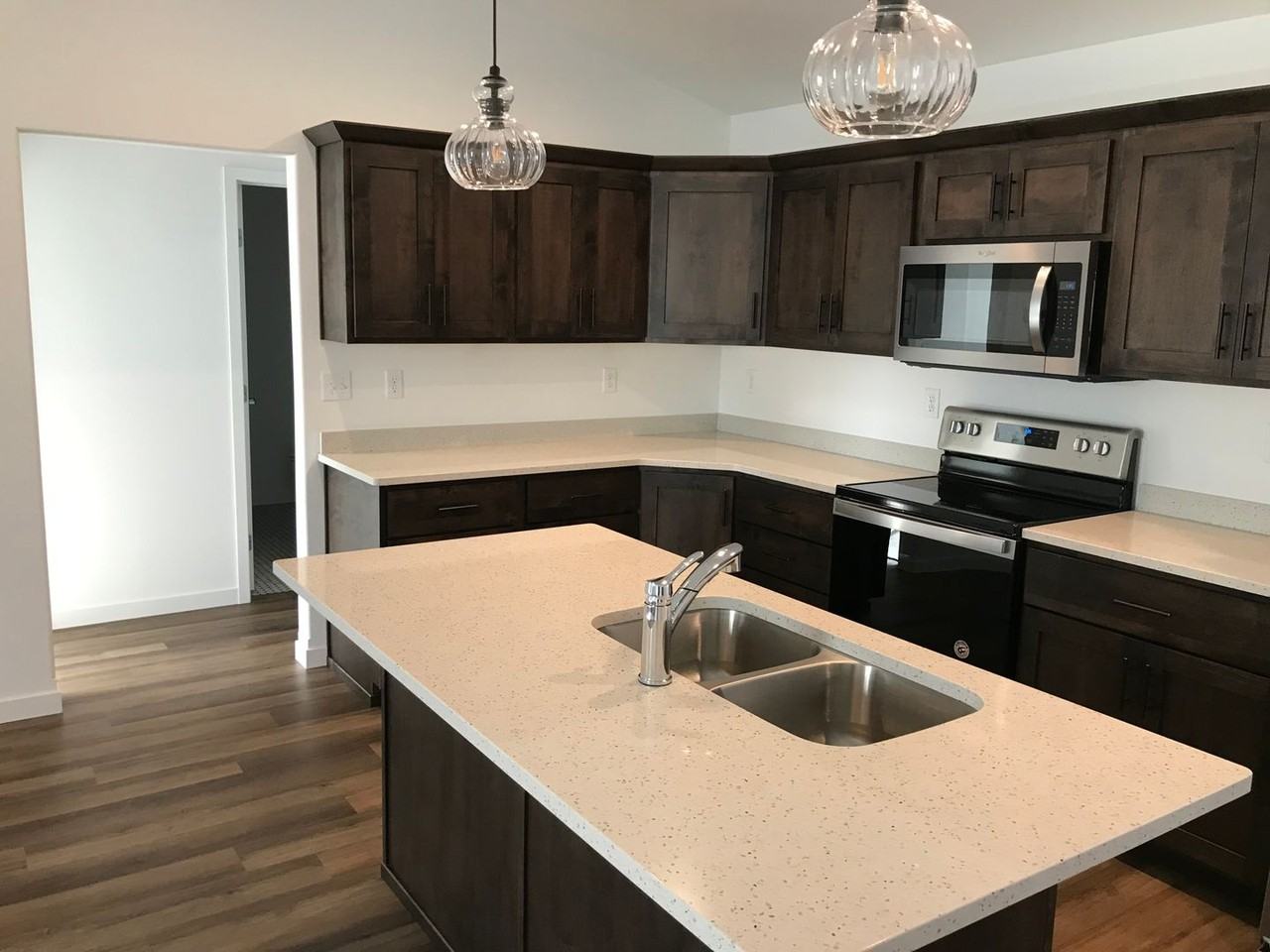 303B Torontos Ct - Photo 3 of 9