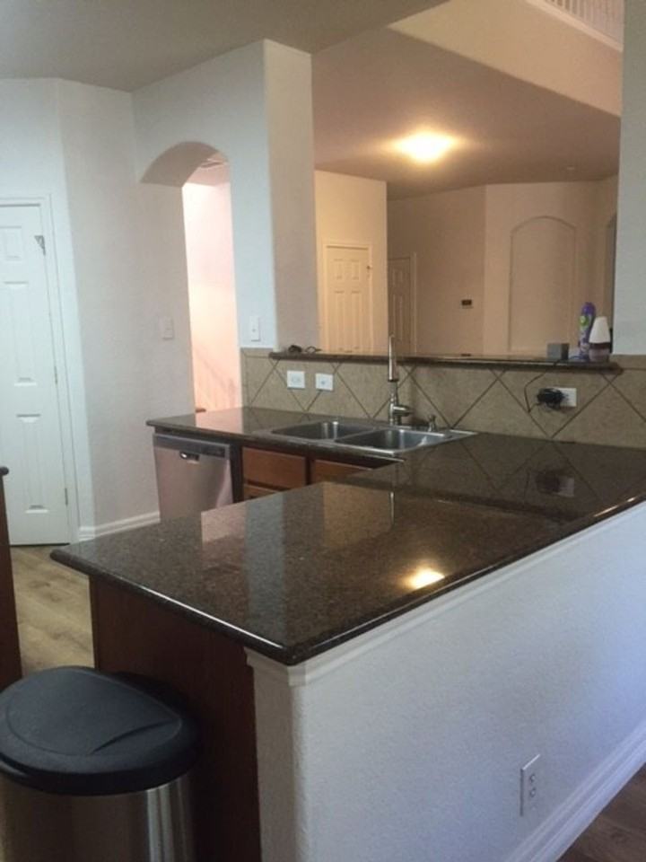 25914 Mission Blf - Photo 5 of 29