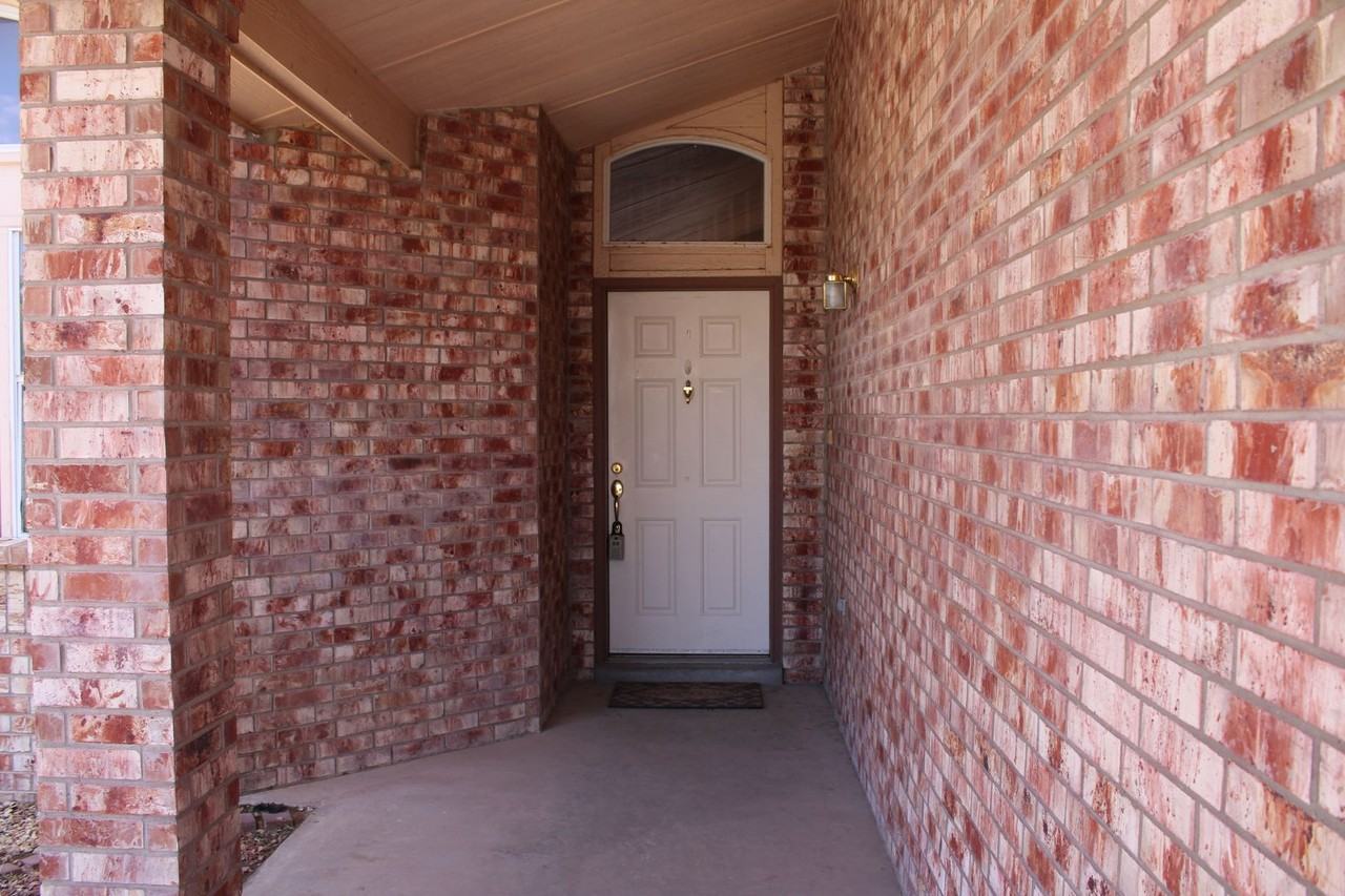12101 Picasso Dr - Photo 2 of 24