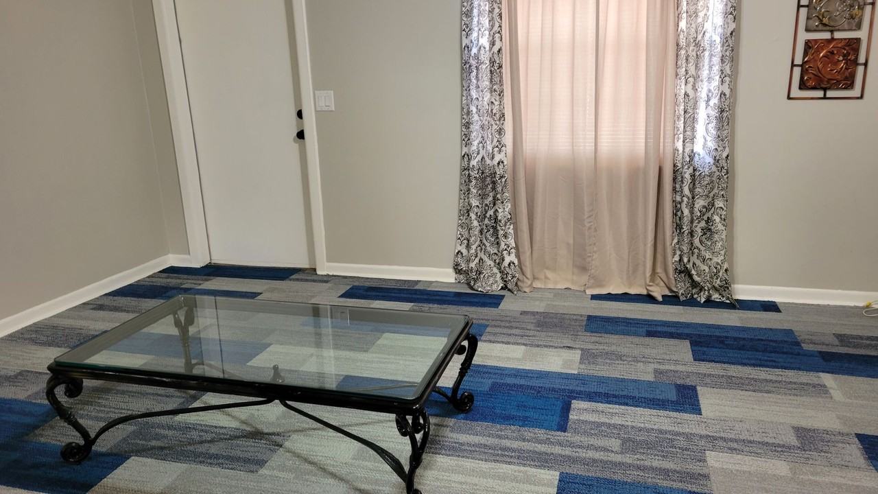 4464 17th St W - Photo 3 of 11