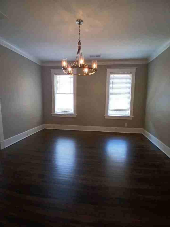 285 Hawthorne St - Photo 7 of 16