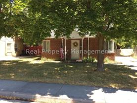1048 Crescent Dr - Photo 1 of 1