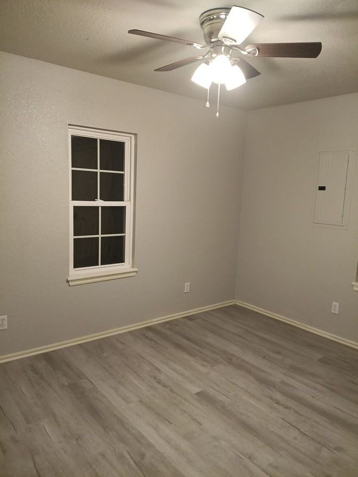 2509 N Saint Peter Ave - Photo 6 of 8