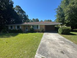 featured image of 100 Jaeckel St