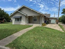 429 N Crawford Ave - Photo 1 of 1