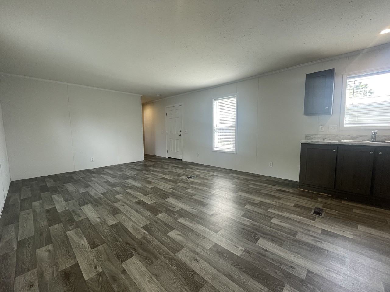 15862 Villaire Avenue #460 - Photo 2 of 25