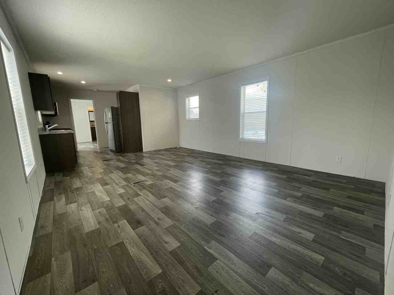 15862 Villaire Avenue #460 - Photo 5 of 25