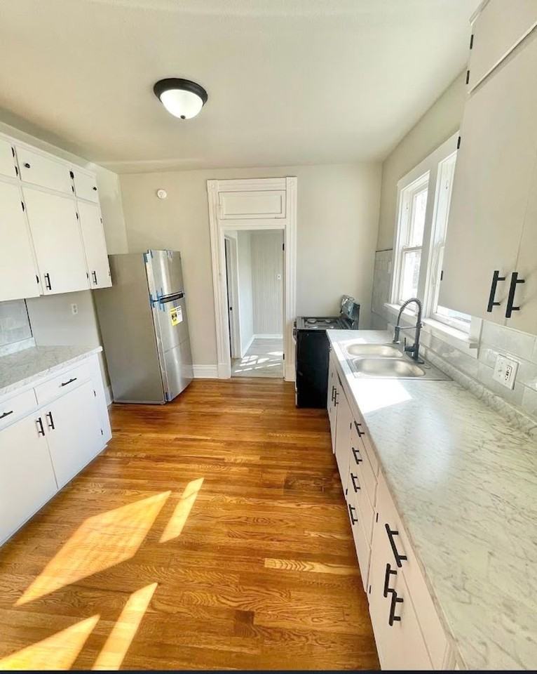 521 Veta Ave - Photo 2 of 7