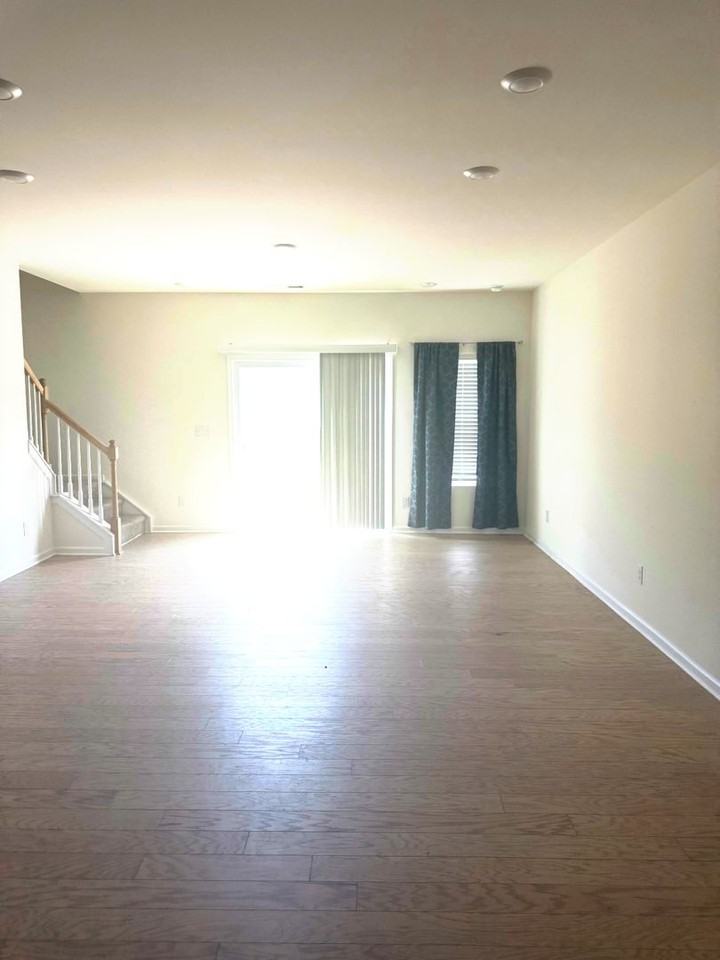 336 Willowsford Drive - Photo 4 of 8