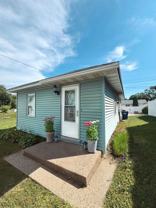 615 8th Ave S - Photo 1 of 1